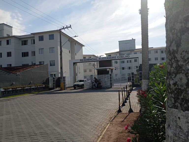 Condominio-Alexandre-Coelho-entrada-1